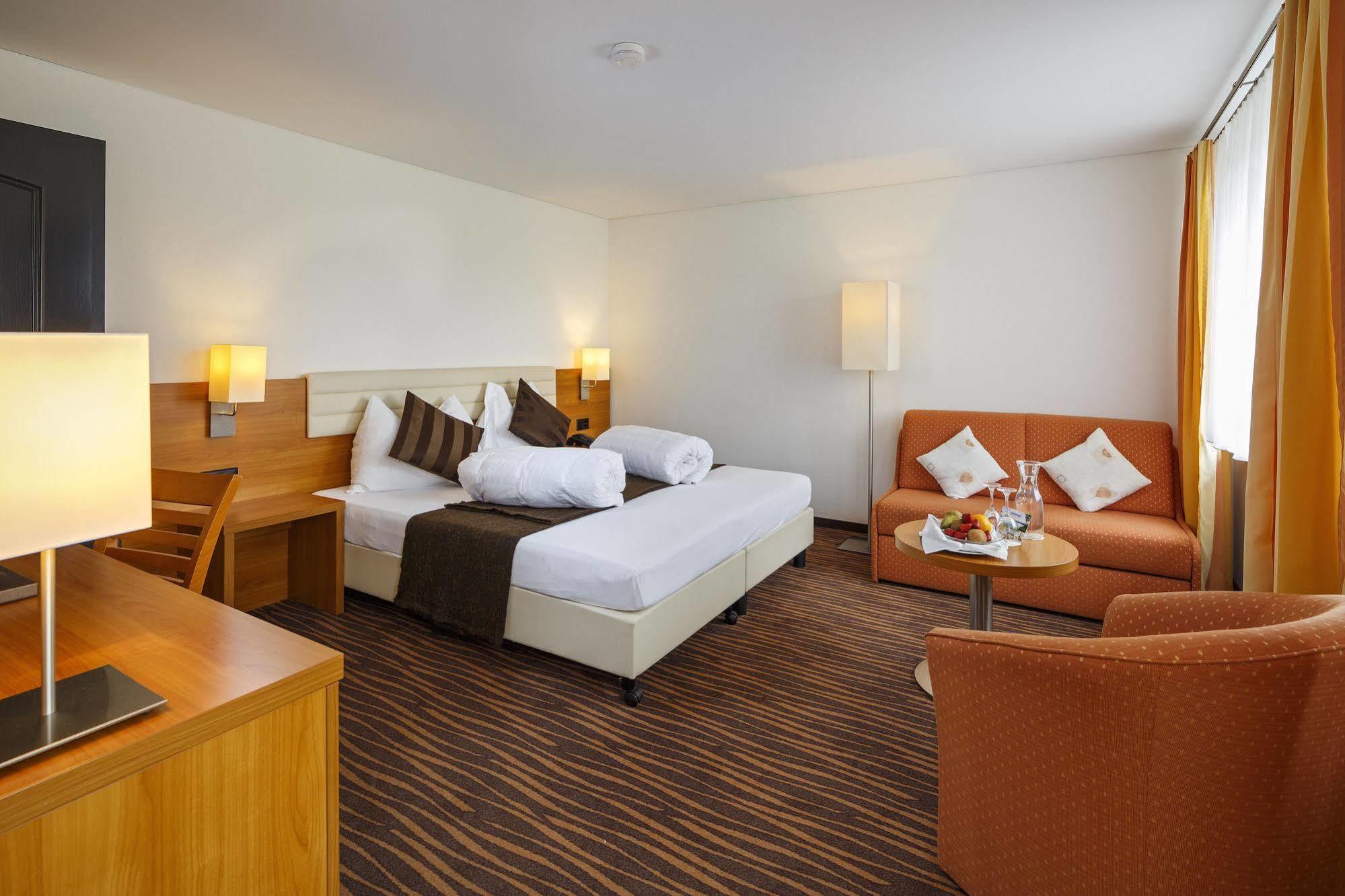 Seemoewe Swiss Quality Hotel Guttingen Exterior photo